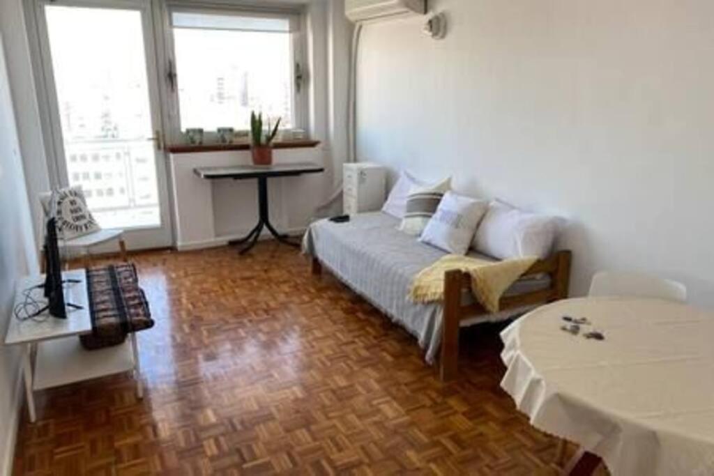 1 Bedroom *balvanera* Excelente Vista / Luminoso Apartment