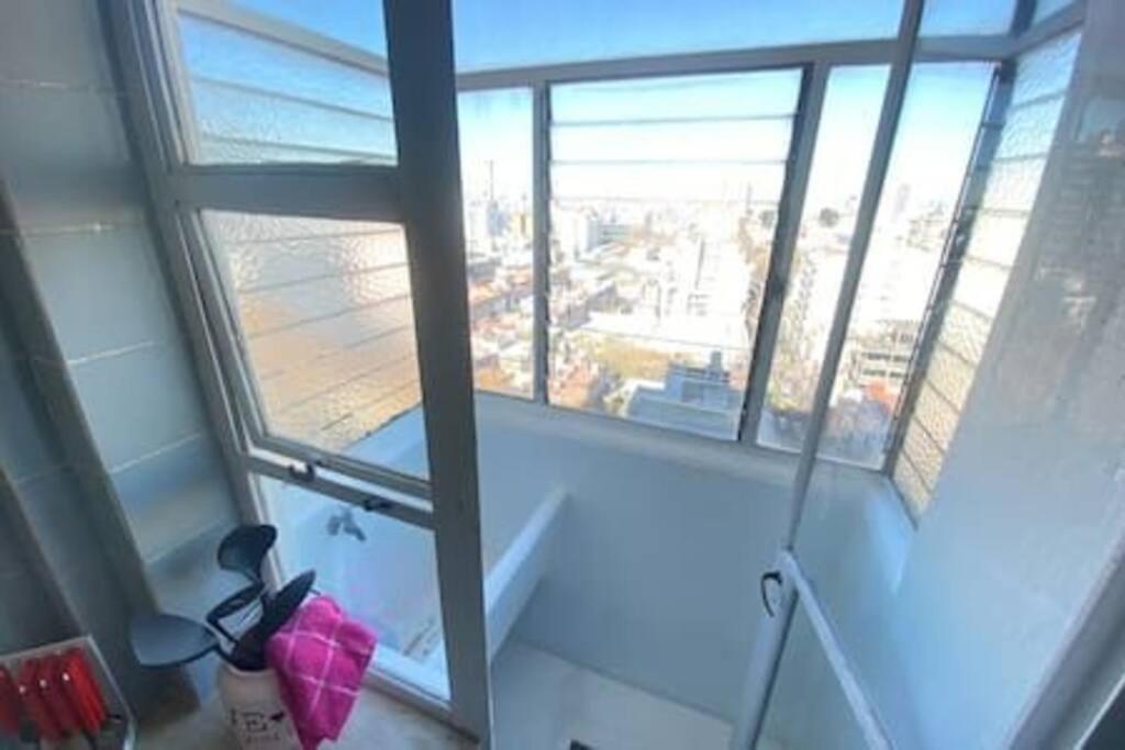 1 Bedroom *balvanera* Excelente Vista / Luminoso Apartment
